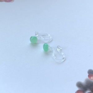 ノンホールピアス 4mm 宝石質AAA-